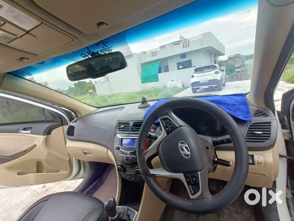 Hyundai Verna 2013