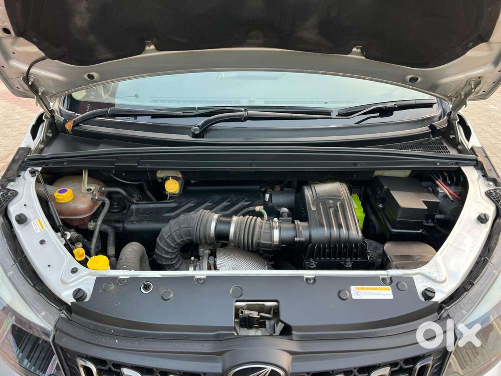 Mahindra Marazzo M6 8str, 2018, Diesel