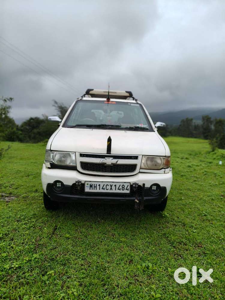Chevrolet Tavera 2012 Diesel Well Maintained