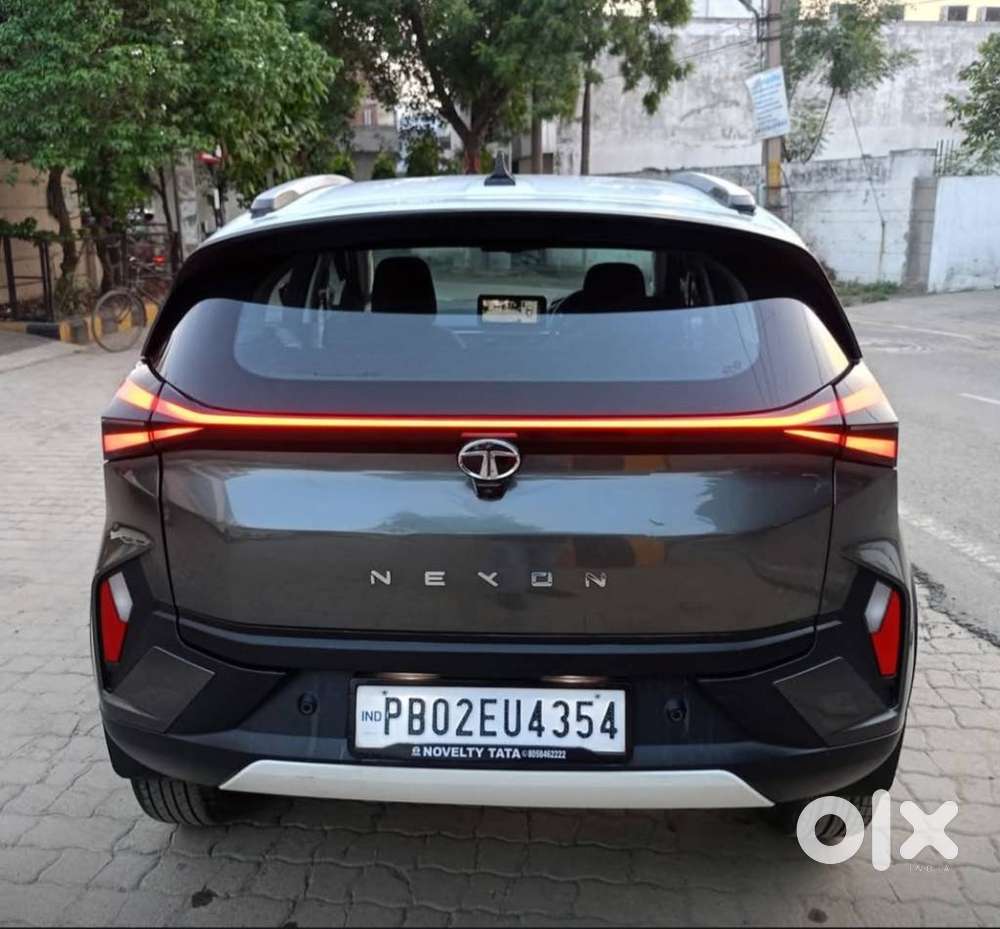 Tata Nexon Creative Plus 1.2 Revotron Petrol 6 Amt Dt, 2024, Petrol
