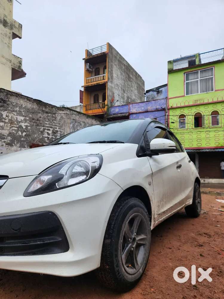 Honda Brio Mt Petrol 2012