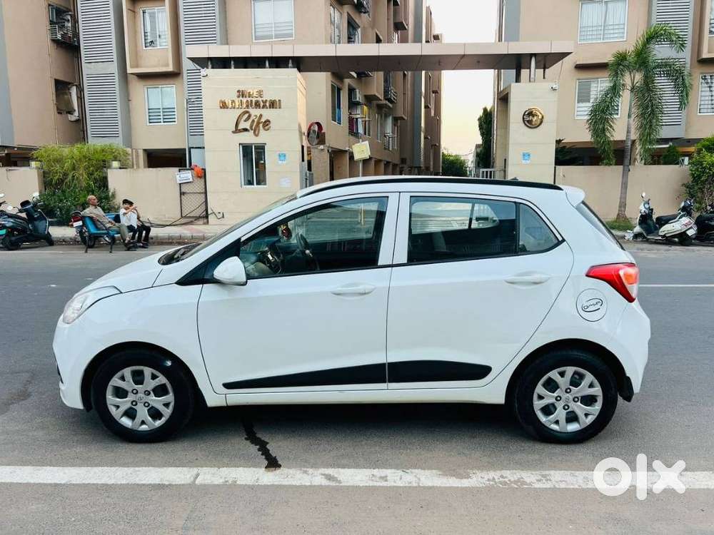 Hyundai Grand I10 1.2 Crdi Sportz, 2015, Diesel