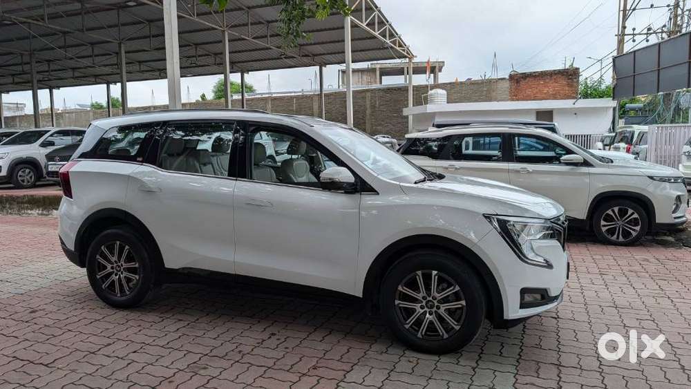 Mahindra Xuv700 2.2 Ax 7 Diesel At Luxury Pack Str, 2022, Diesel