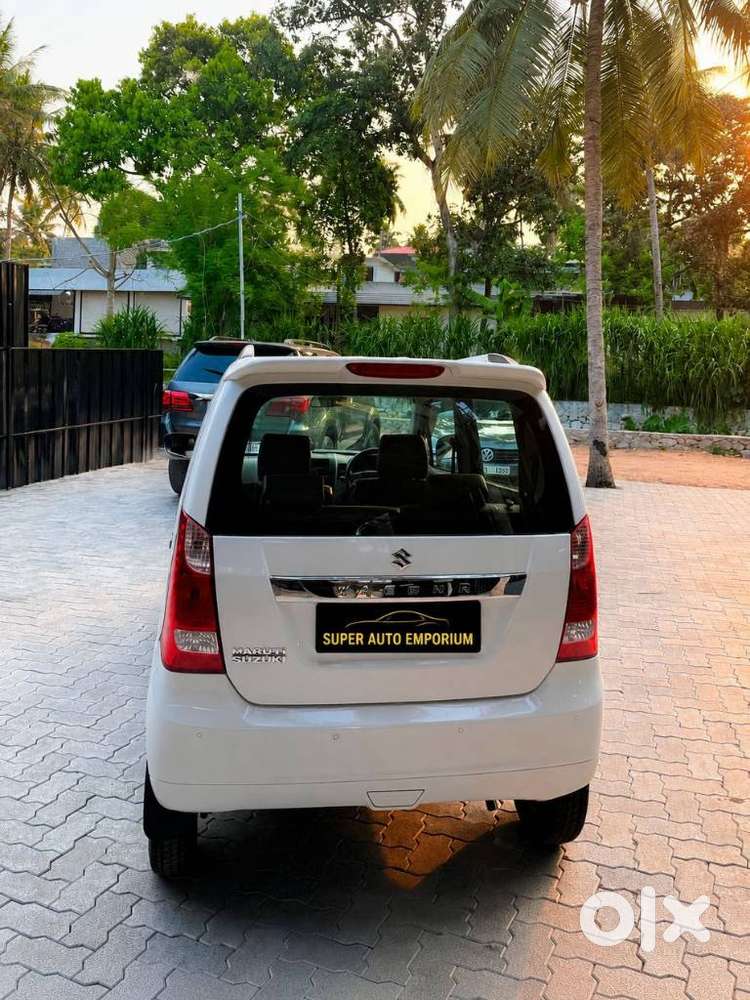 Maruti Suzuki Wagon R Lxi Optional, 2016, Petrol