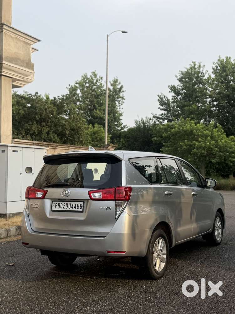 Toyota Innova Crysta 2.8 Gx At 8s, 2019, Diesel