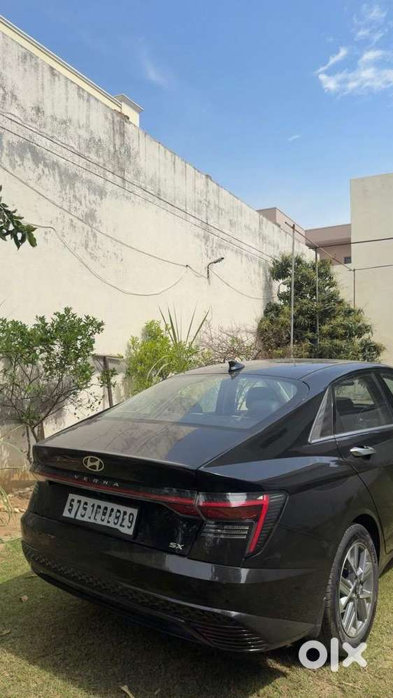 Hyundai New Verna 2024 Petrol Well Maintained