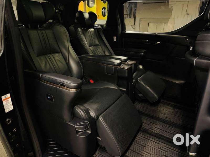Toyota Vellfire 2.5 Hybrid, 2020