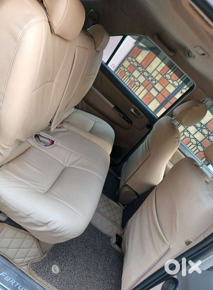 Toyota Fortuner 3.0 4x2 Mt, 2012, Diesel