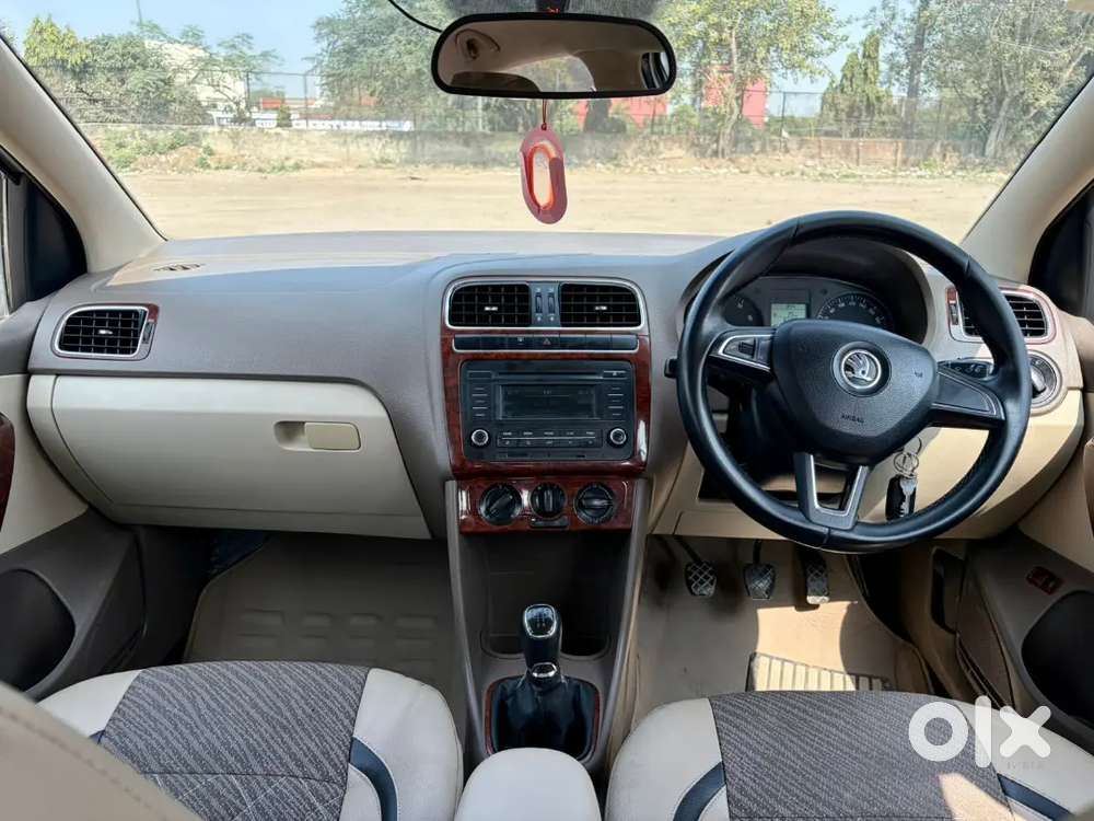 Skoda Rapid 1.6 Mt 2014