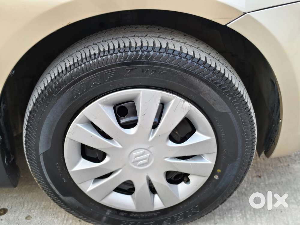 Maruti Suzuki Swift Dzire Vxi, 2012, Petrol