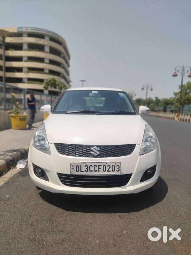 Maruti Suzuki Swift Vxi + Manual, 2015, Cng & Hybrids