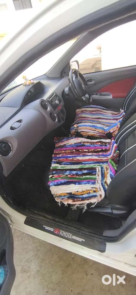 Urgent Bechna Hai New Car Purchase