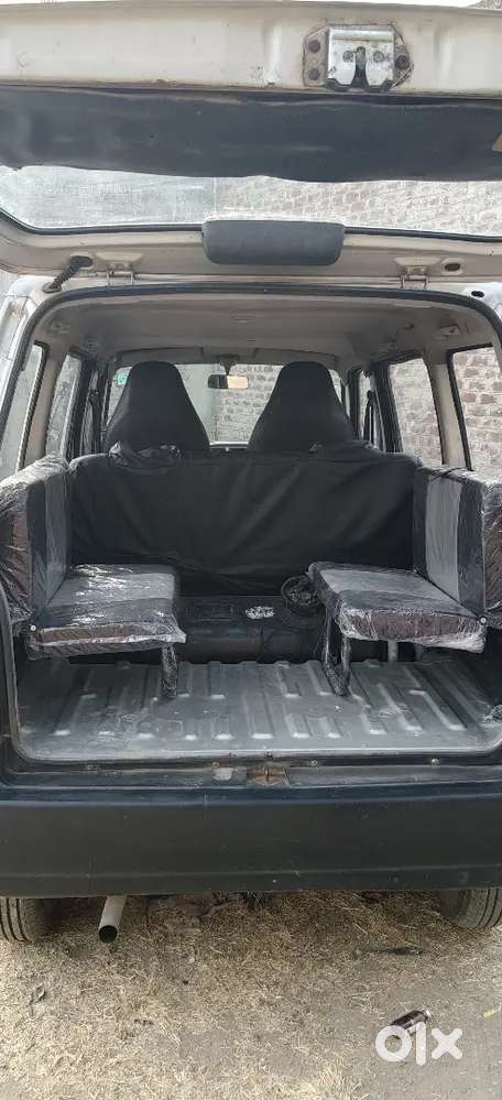 Maruti Suzuki Eeco 2011 Lpg Well Maintained