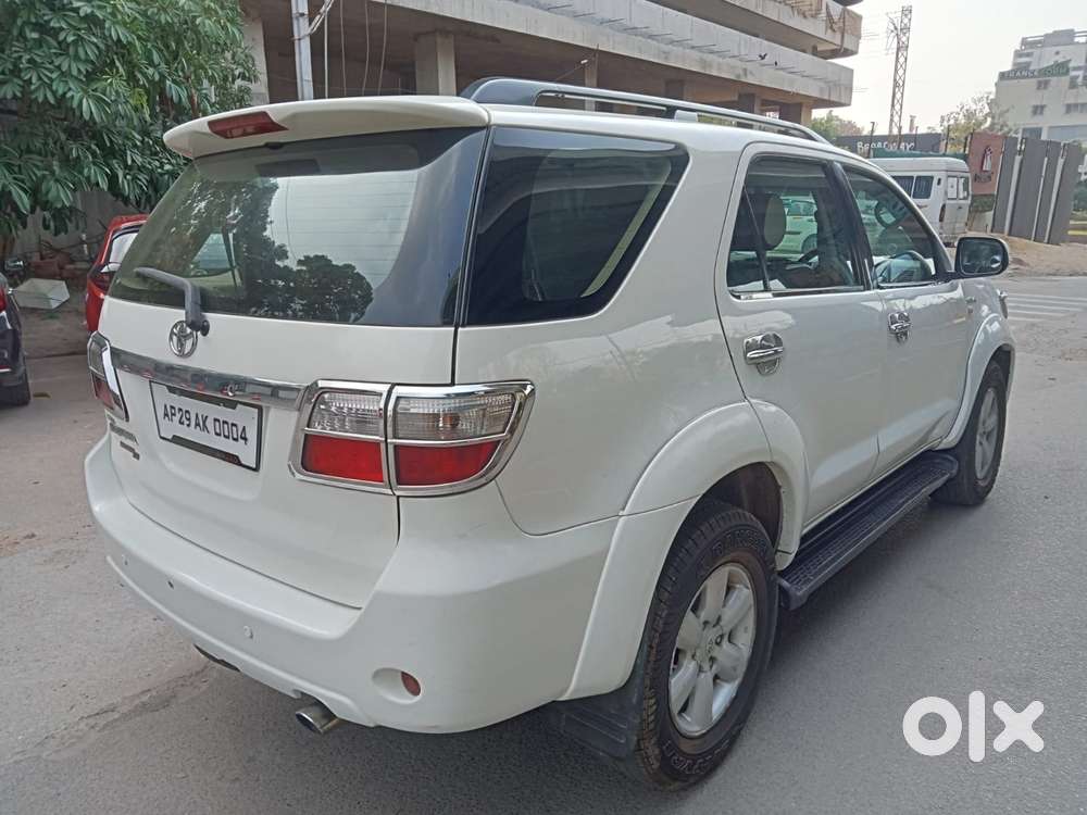Toyota Fortuner 3.0 4x4 Manual, 2009, Diesel
