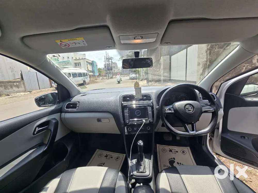 Skoda Rapid 1.0 Tsi 2021