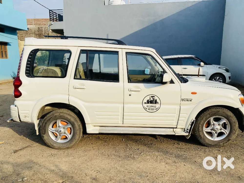 Mahindra Scorpio Vlx 2009 Diesel 104919 Km Good Condition
