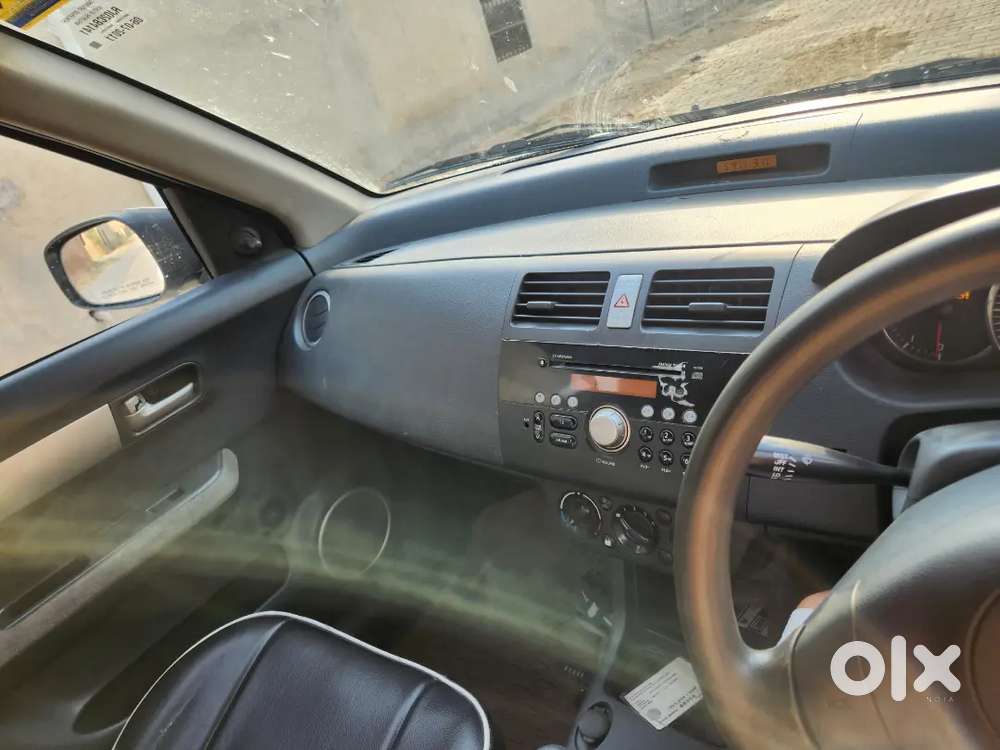 Maruti Suzuki Swift Dzire 2011 Diesel 114000 Km Driven