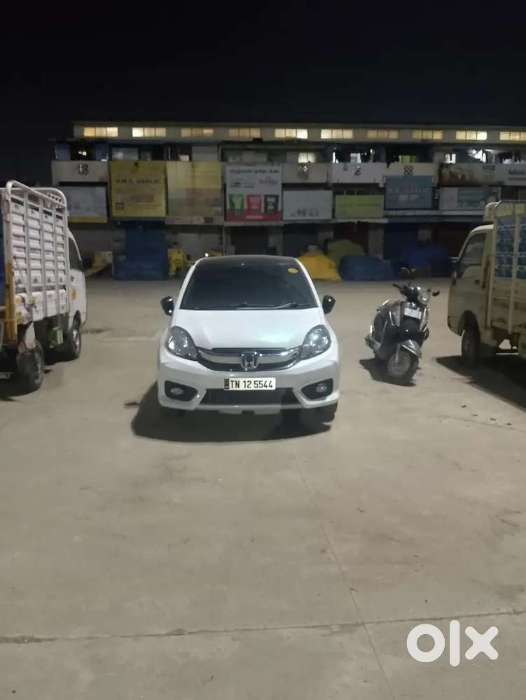Honda Brio 1.2 V 2013