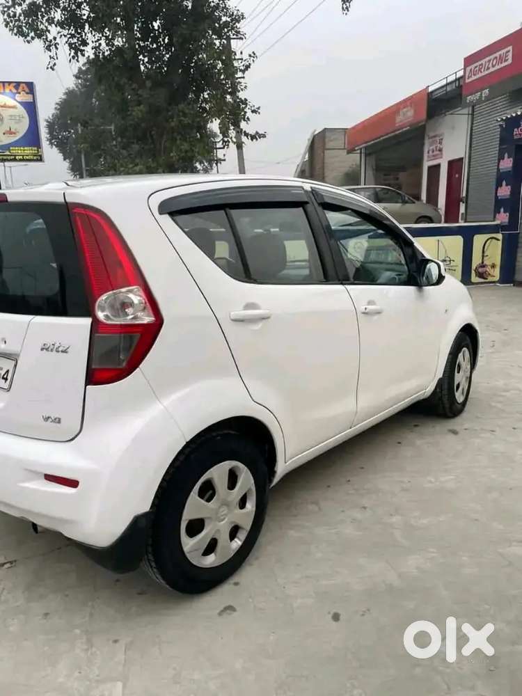 Maruti Suzuki Ritz 2011 Petrol 75000 Km Driven