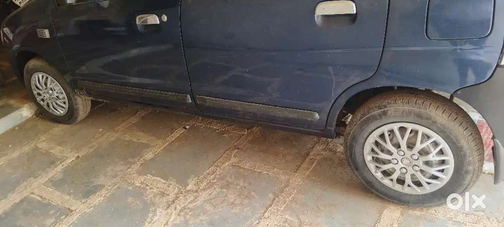 Maruti Suzuki 800 2010