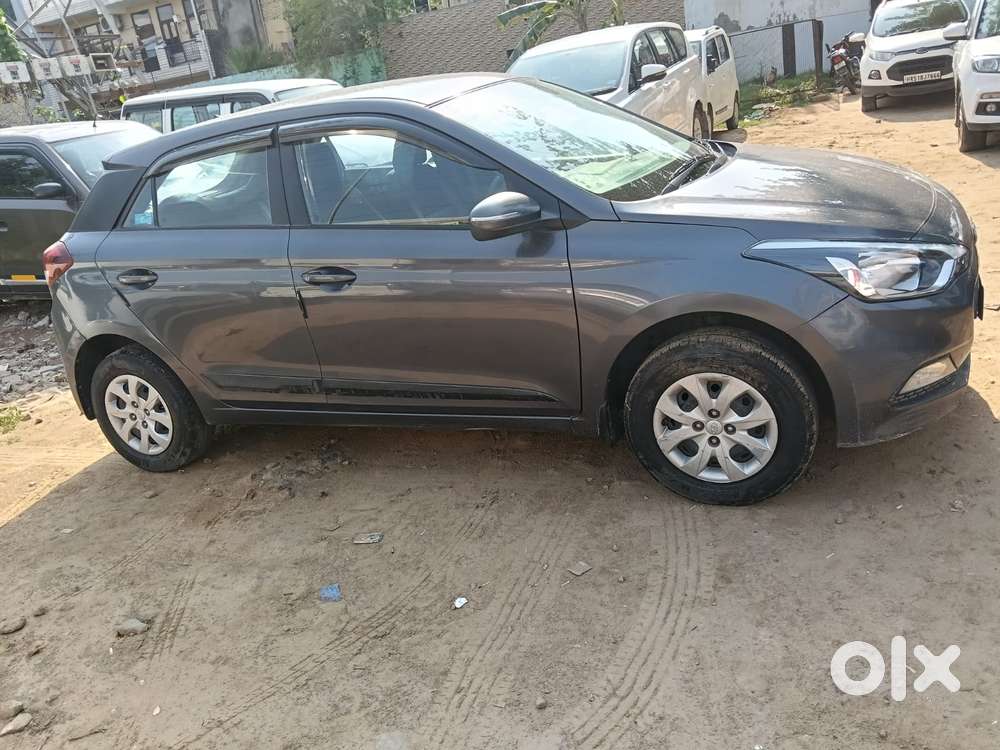 Hyundai I20 2012-2014 Asta Optional With Sunroof 1.2, 2015, Petrol