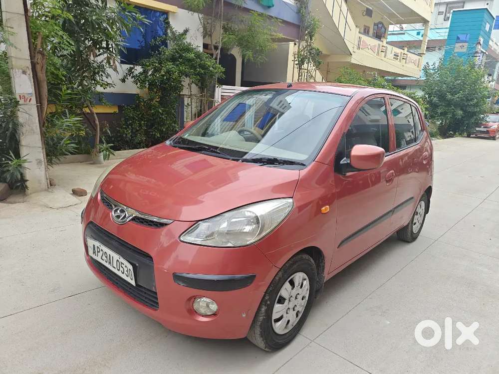 Hyundai I10 Sportz 2010 Model