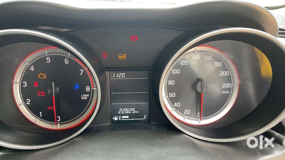 Maruti Suzuki New Gen Swift 2021 26500 Kms Driven