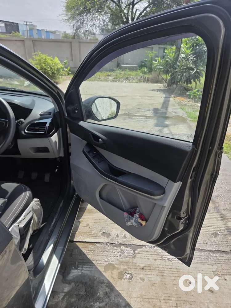 Tata Tiago Petrol Manual 2023 October.