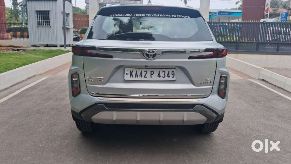 Toyota Urban Cruiser Hyryder 1.5 V Hybrid, 2025, Petrol