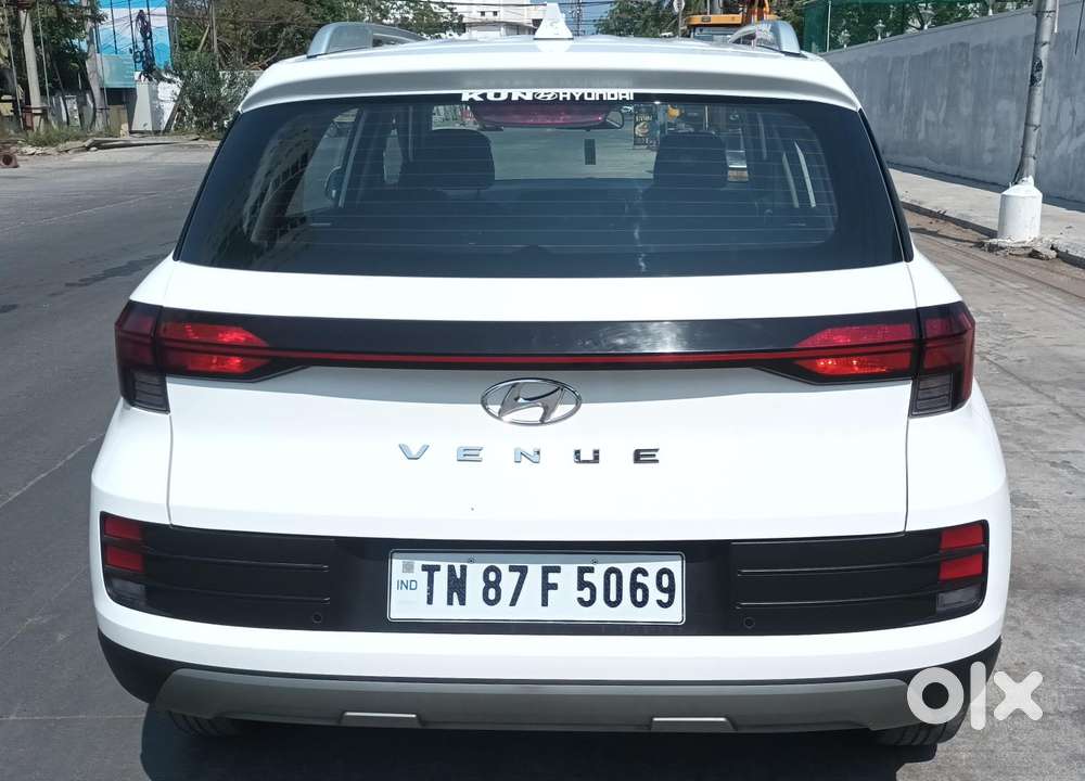 Hyundai Venue S Plus Mt 1.2 Kappa, 2024, Petrol
