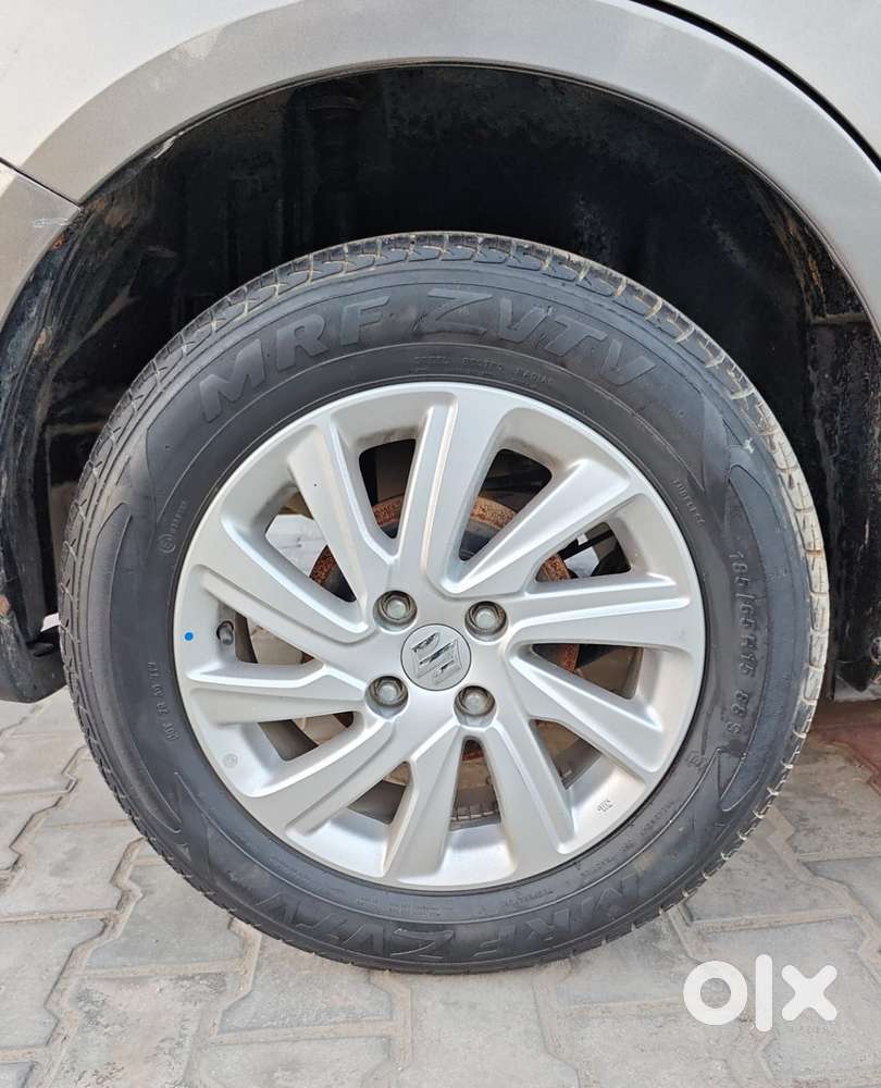 Maruti Suzuki Dzire 1.2 Zxi, 2016, Petrol