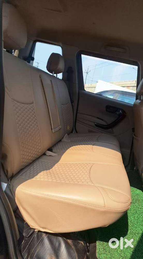 Mahindra Bolero Neo N8, 2023, Diesel
