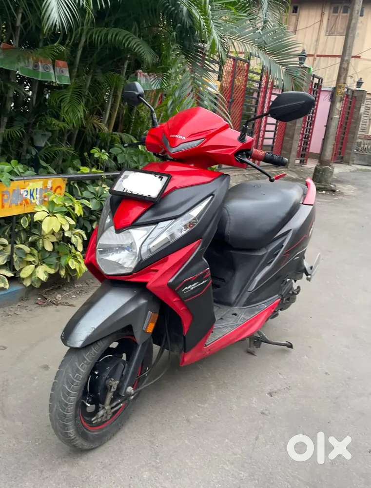 Red Colour Honda Bs6 Dio Scooter Honda Dio 125 Bs6 Red Colour Dio