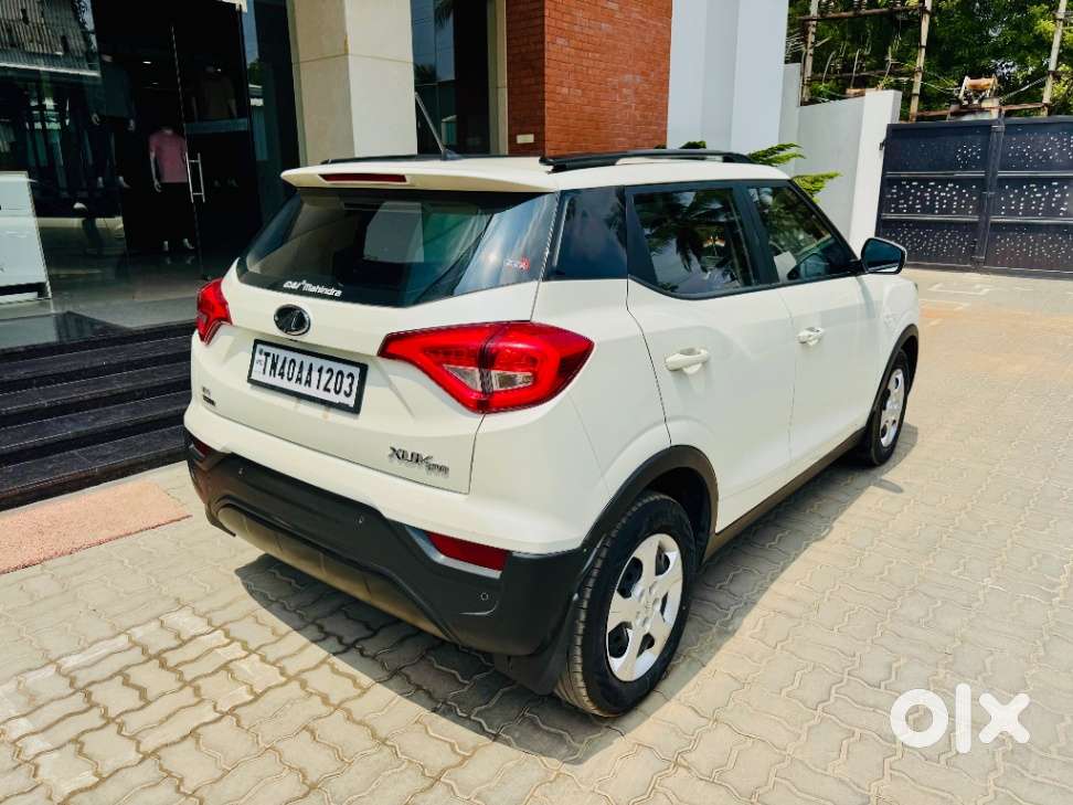 Mahindra Xuv300 1.2 W8 Amt Petrol, 2021, Petrol