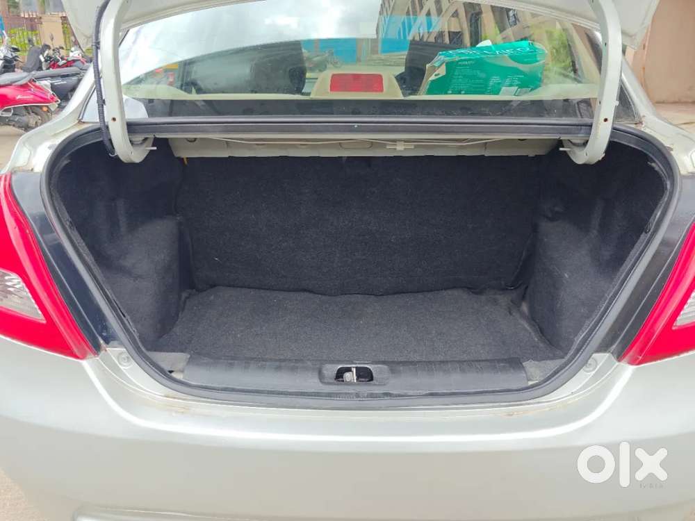Maruti Suzuki Swift Dzire 1.3 Vxi, 2013, Petrol