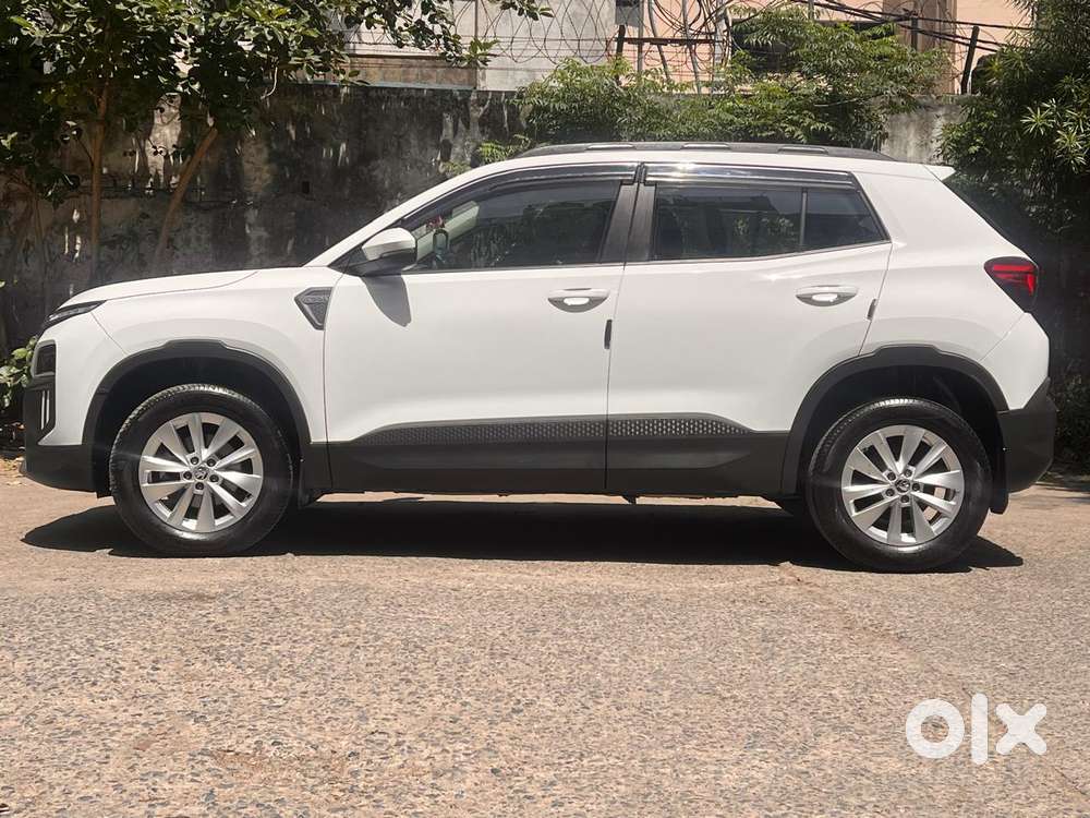 Skoda Kylaq Signature At, 2025, Petrol