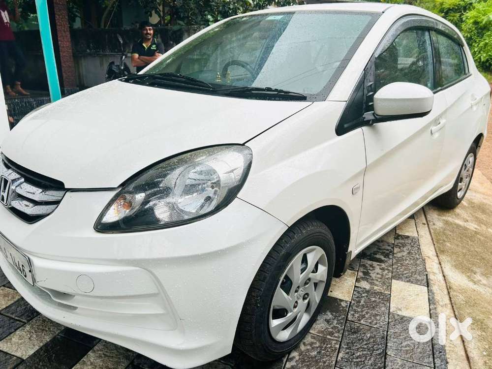 Honda Amaze 2014 Diesel Well Maintained