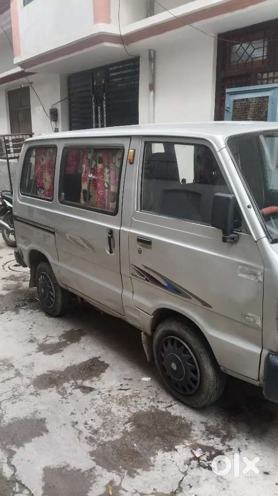 Maruti Suzuki Omni 2012