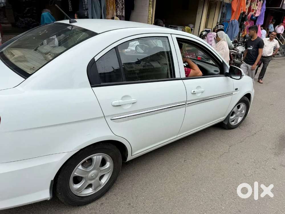 Hyundai Verna Sx 2011 Bip Numner