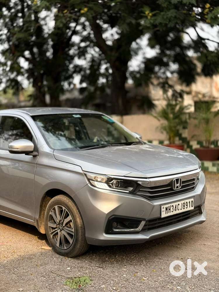 Honda Amaze 2024 Petrol Well Maintained