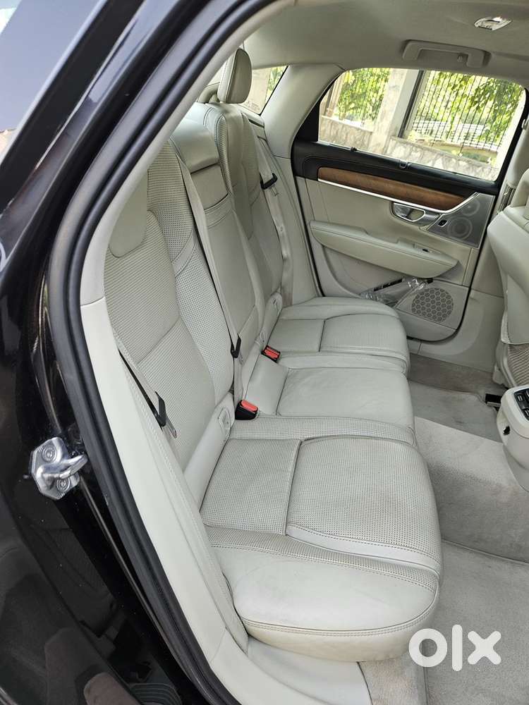 2017 Volvo S90 Automatic