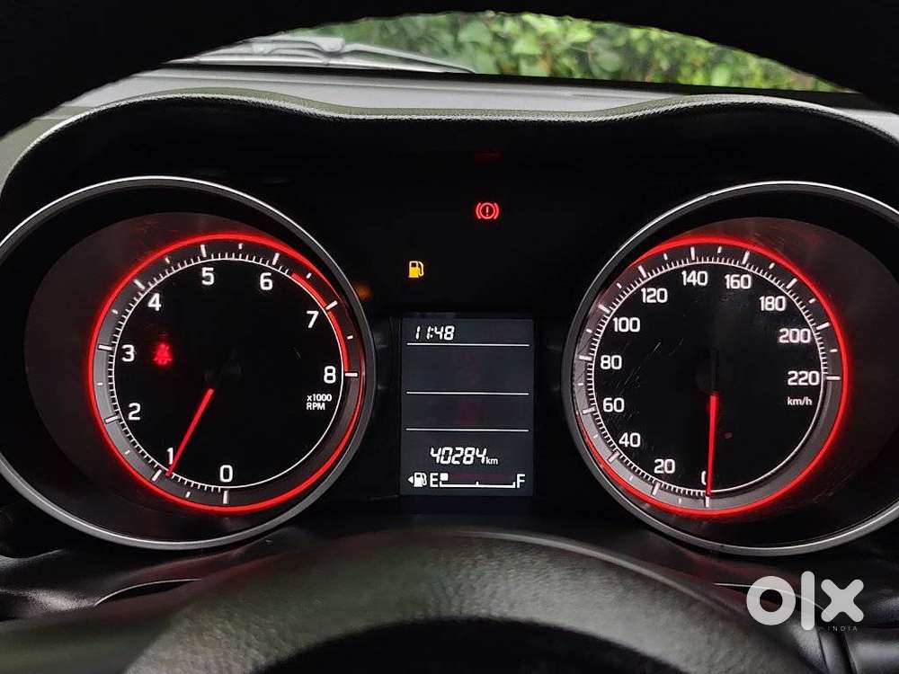 Maruti Suzuki Swift, 2023, Petrol