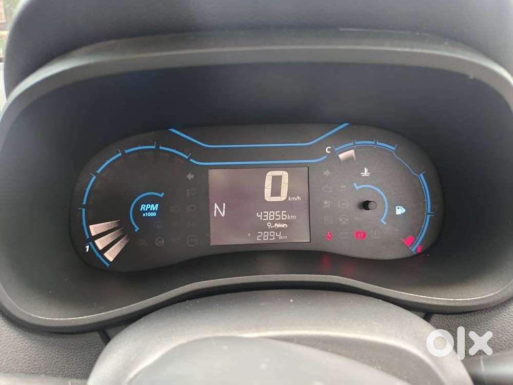 Renault Kwid 1.0 Climber (o) Dual Tone, 2020, Petrol