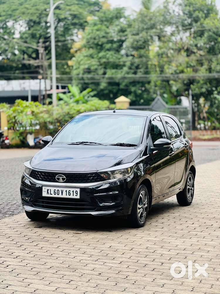 Tata Tiago 1.2 Revotron Xt (o), 2023, Petrol