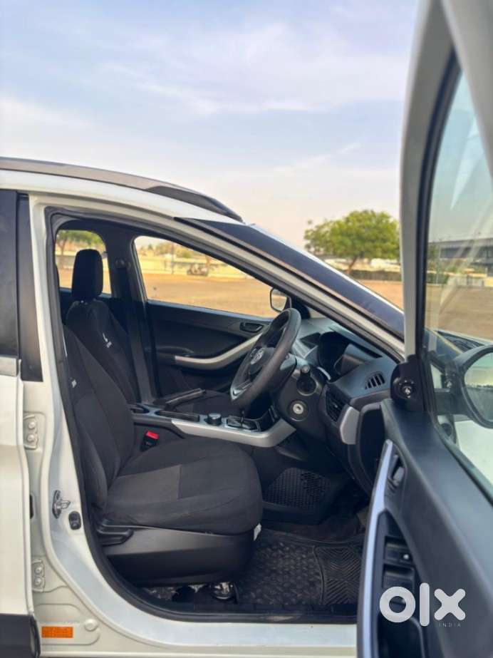 Tata Nexon 1.2 Revotron Xma Amt (s), 2021, Petrol