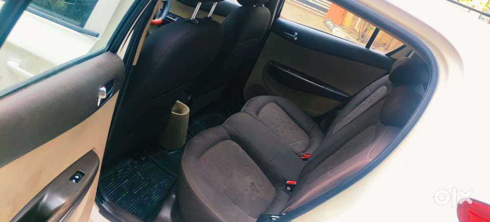 Hyundai I20 Diesel Sportz, 2011, Diesel