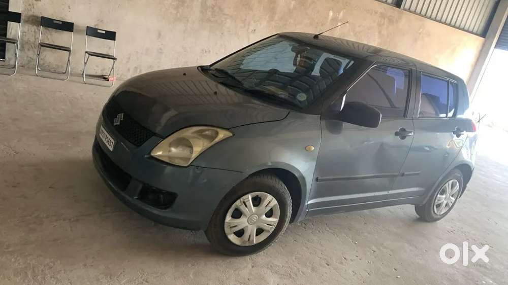 Maruti Suzuki Swift 2009 Petrol 60000 Km Driven