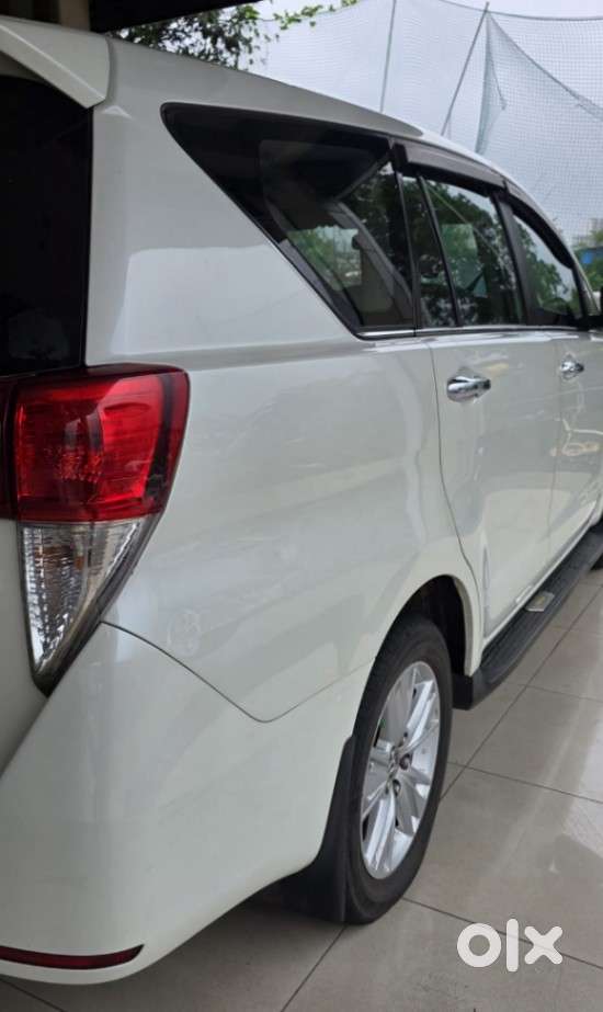 Toyota Innova Crysta 2.8z Automatic, 2018, Diesel