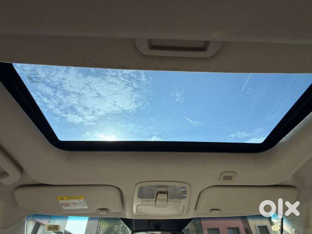 Mahindra Xuv300 W8 Option Diesel, 2023, Diesel