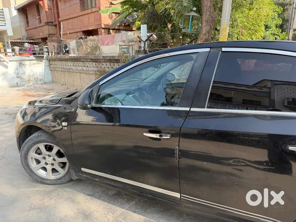 Chevrolet Cruze 2014 Diesel 80000 Km Driven
